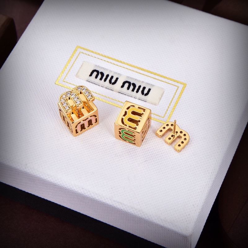 MIU MIU